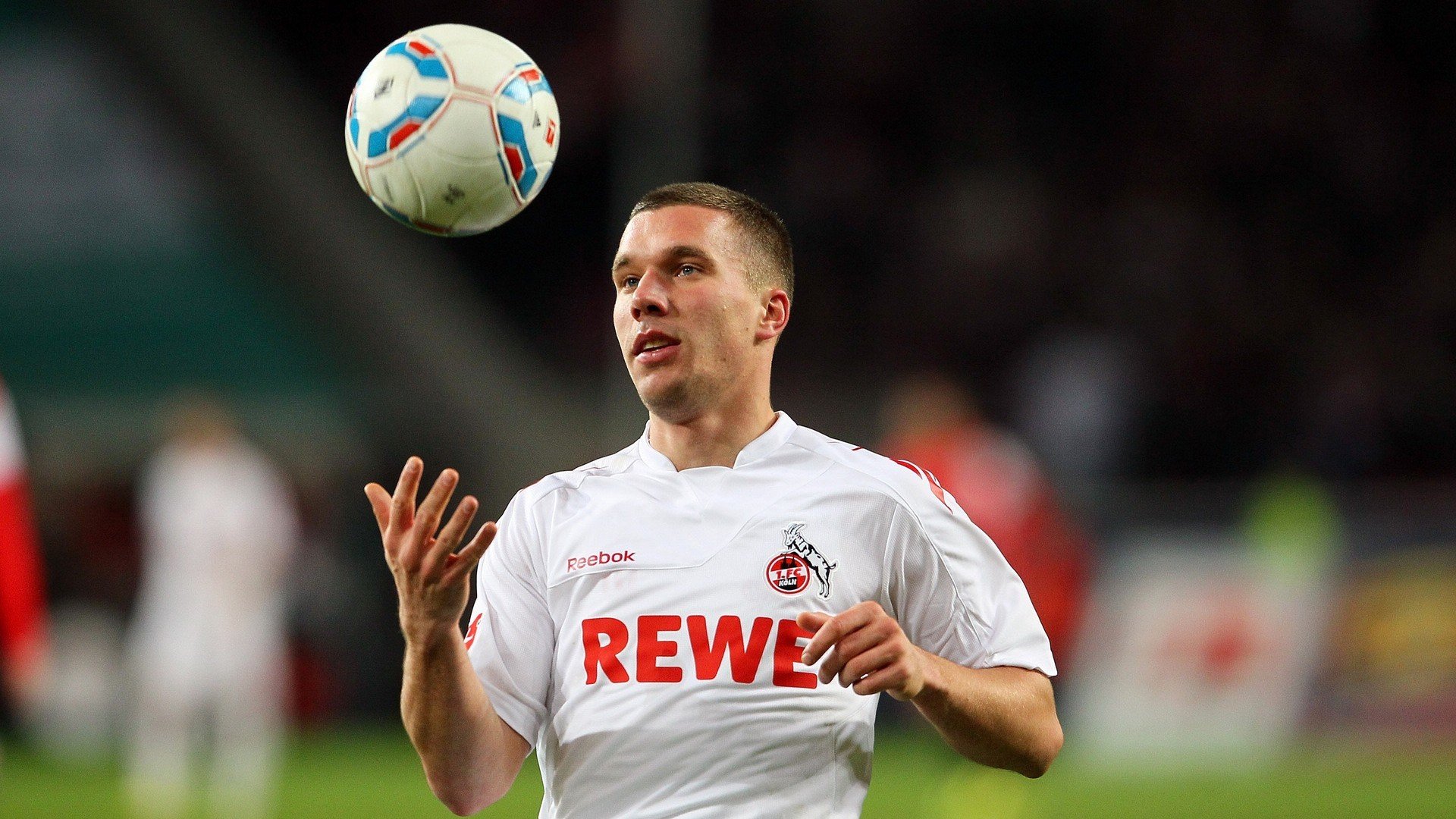 华盛顿29分完爆杜兰特！难耐火箭双少轰53分，伊森态度差难拿顶薪