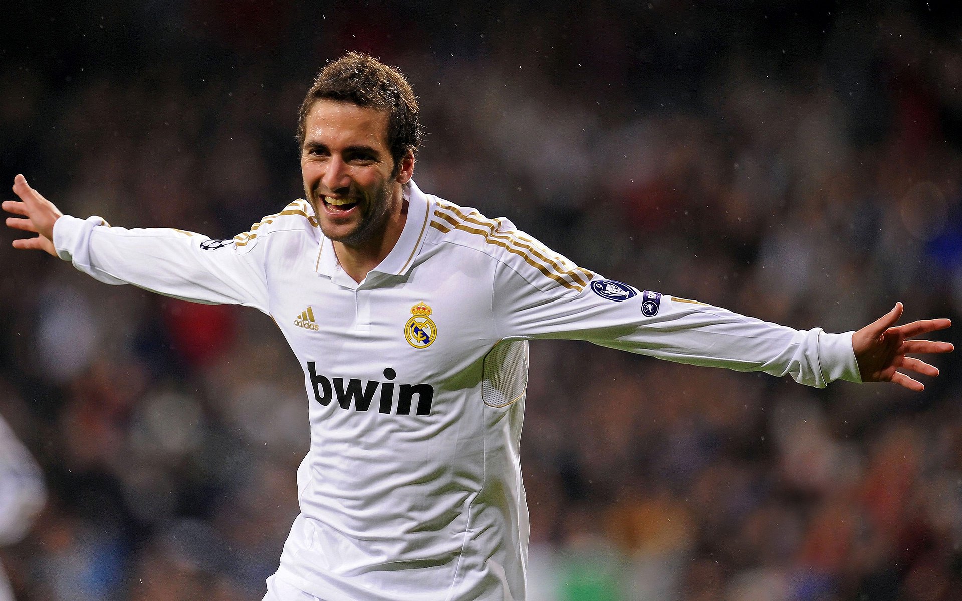 攻守大比拼:战术变化带来新局!,攻守站位